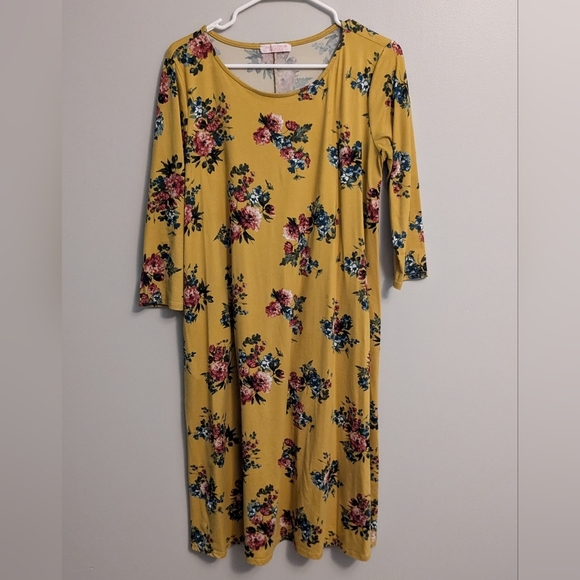 Bundle of 2 Neesees Dresses - Size Medium - Picture 4 of 5